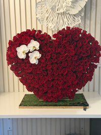 heart shaped sculpture designed