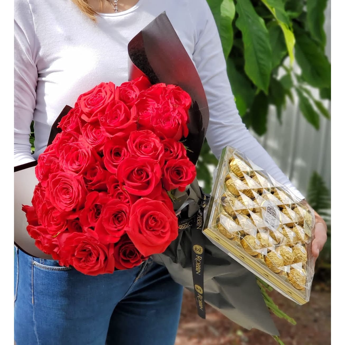 I Love U Box Fresh Roses Flowers Miami Florida. - Robbin Legacy