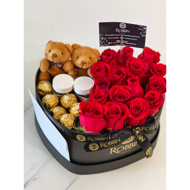 Combo Everything Heart Gift Box Fresh Roses Flowers Miami Florida.. Gifts Boxes Robbin Legacy Black Red 