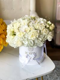 Medium Box Mix Flowers Miami Florida.. Fresh Flowers Robbin Legacy 
