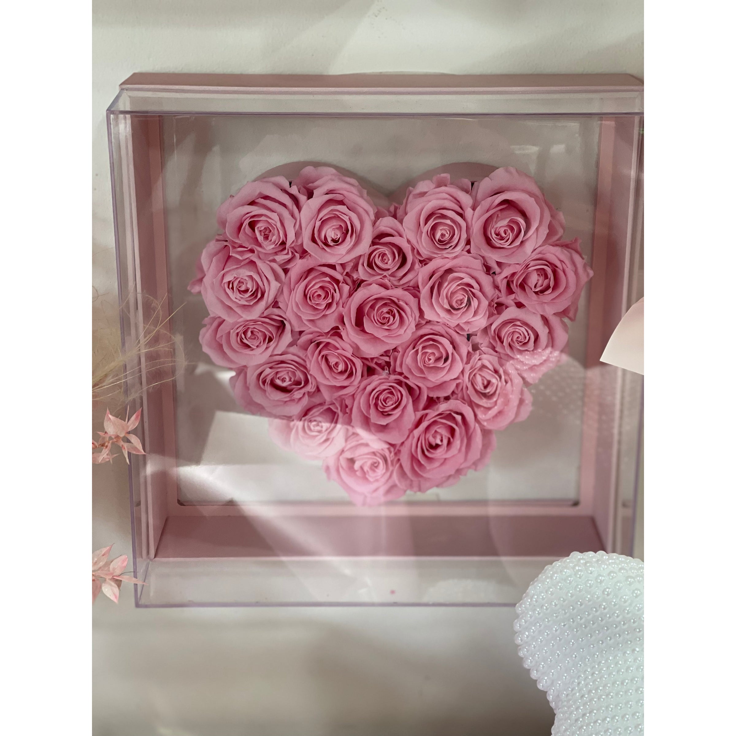 Acrylic Heart Rose Box - Pink